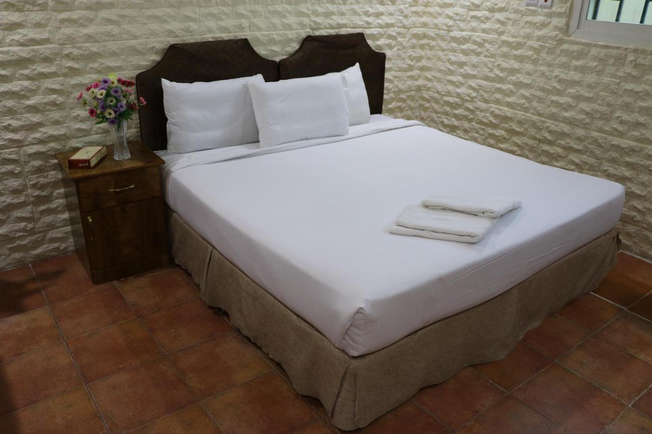 Al Alya Hotel Medine Dış mekan fotoğraf